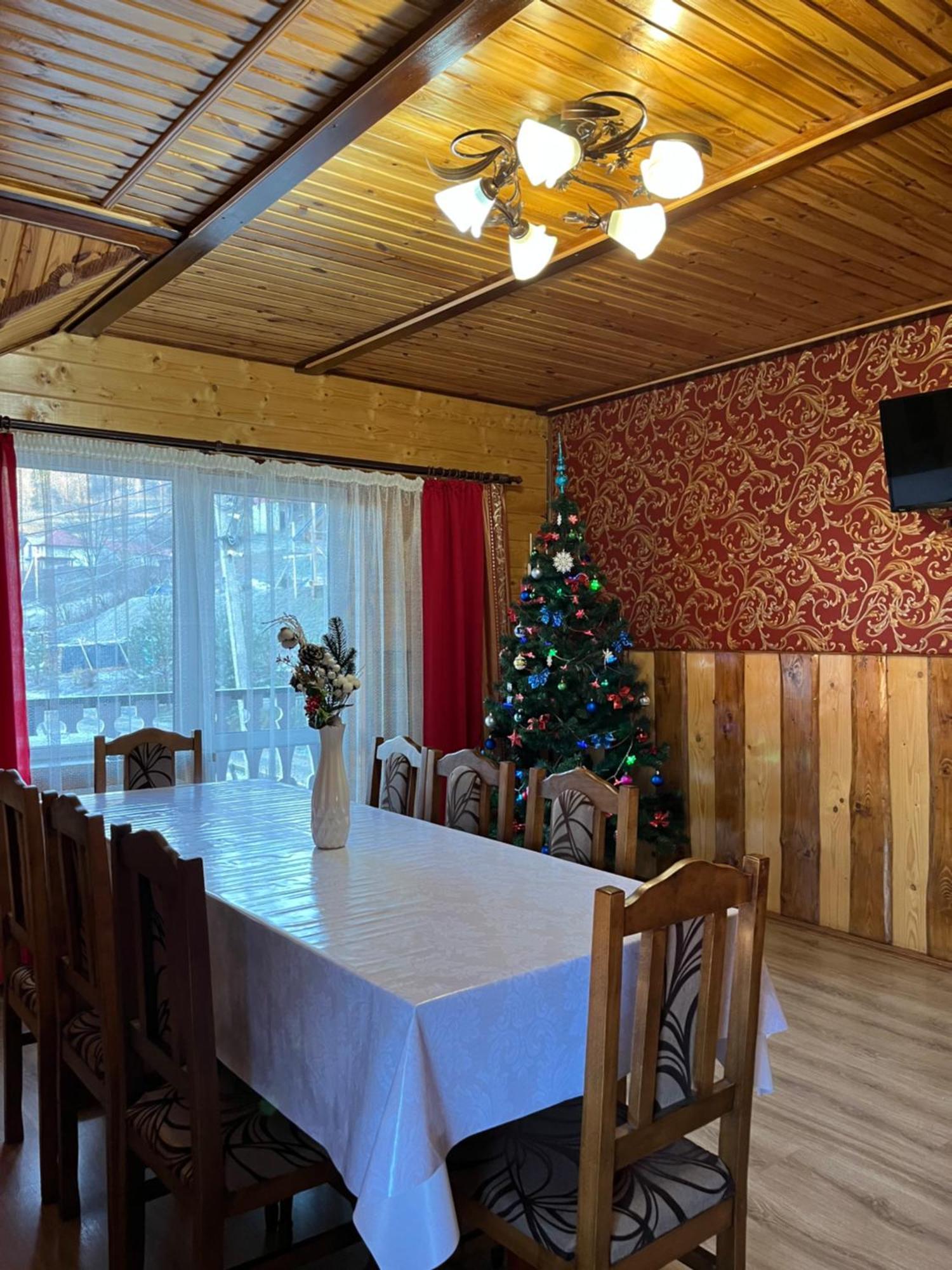 Holiday home мелодія карпат *